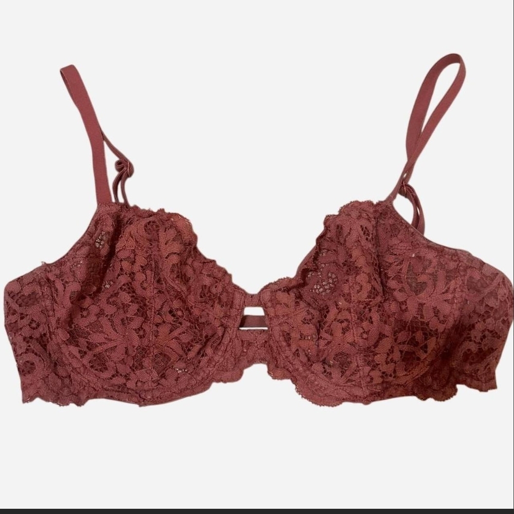 Victoria's Secret Lace Bra in Deep Red